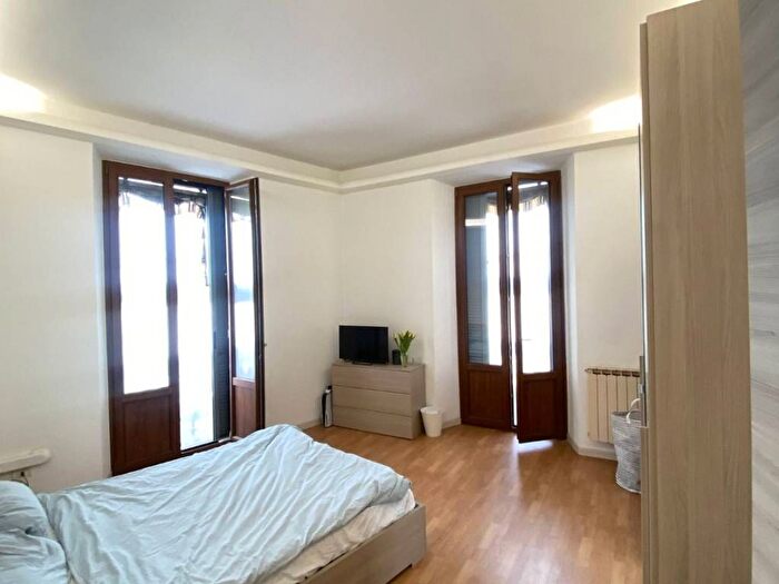 Appartamento trilocale in affitto in Via Coluccio Salutati, Vercelli Wagner, Milano