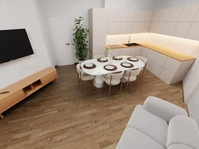 Appartamento trilocale in vendita in Via Gian Luigi Banfi, Caravaggio