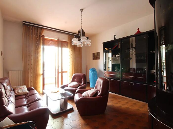 Appartamento con 5 locali in vendita in Via Silvio Pellico, Vinci