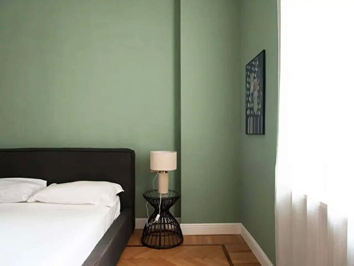 Appartamento monolocale in affitto in Via Rodolfo Farneti, Milano