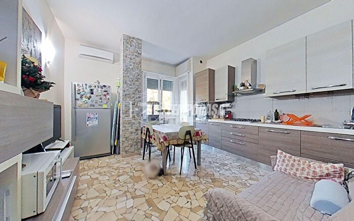 Appartamento trilocale in vendita in Via Giacomo Matteotti a, Macherio