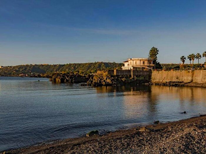 Appartamento monolocale in affitto in Via Torrisi, Pozzillo Stazzo Santa Tecla, Acireale