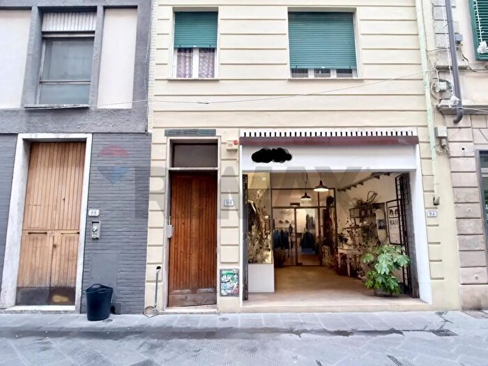 Appartamento quadrilocale in vendita in Via Ridolfi, Empoli