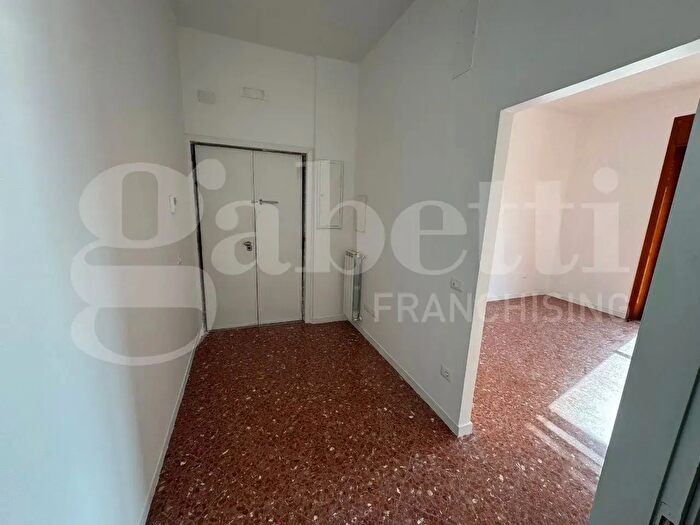 Appartamento con 5 locali in affitto in Via Barbarulo, Nocera Inferiore