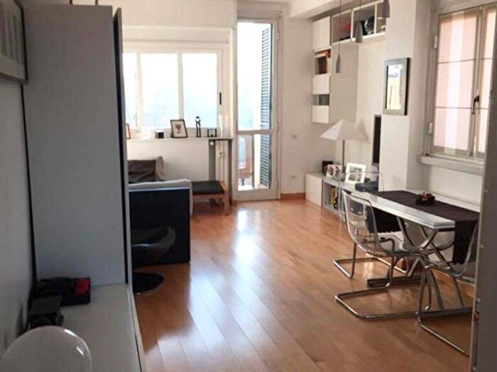 Appartamento trilocale in affitto in Via Pogatschnig, QT, Milano