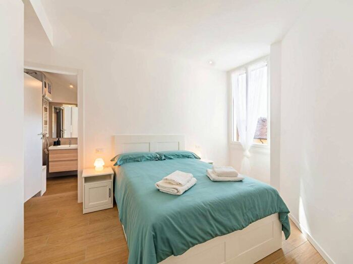 Appartamento monolocale in affitto in Viale Nazario Sauro, Isola, Milano