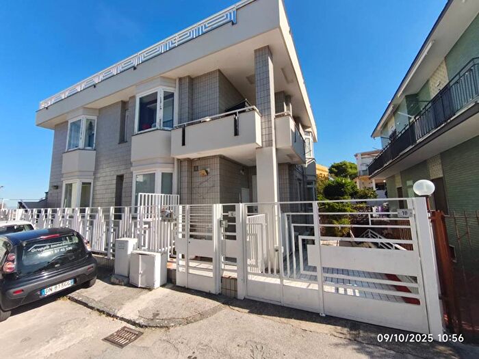 Appartamento bilocale in affitto in Via Salvo D'Acquisto, San Sebastiano al Vesuvio