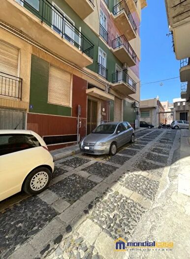 Appartamento quadrilocale in vendita in Via San Martino, Pachino