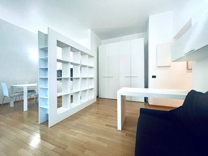Appartamento monolocale in affitto in Via Tranquillo Cremona, Pagano, Milano