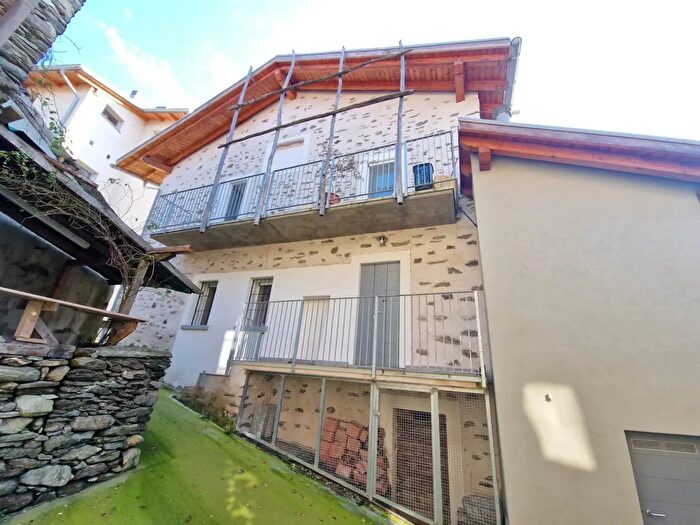 Appartamento bilocale in affitto in Località San Rocco, Colico
