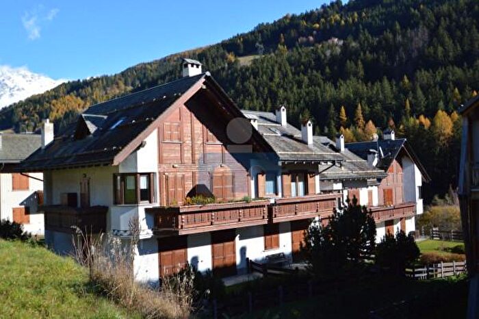 Appartamento quadrilocale in vendita in Via Roma a, Valdisotto