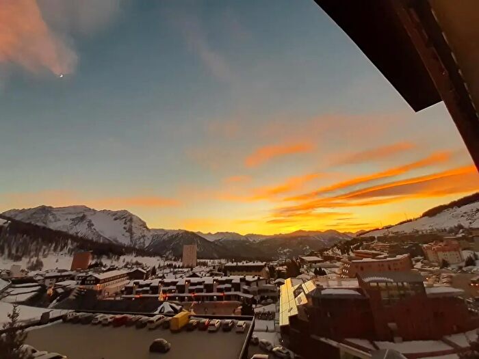 Appartamento quadrilocale in affitto in Via Piave, Sestriere
