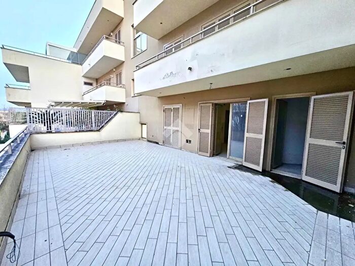 Appartamento trilocale in vendita in Via Antonio Clarelli, SantAntimo