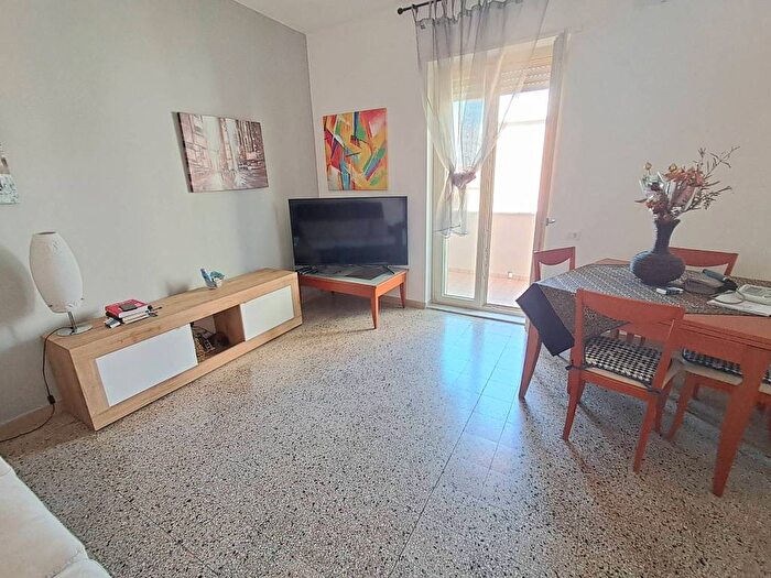 Appartamento trilocale in affitto in Via Vinicio Cortese, San Leonardo, Catanzaro