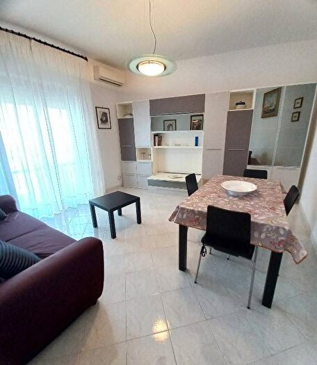 Appartamento quadrilocale in affitto in Vico Cinquanta, Gaeta