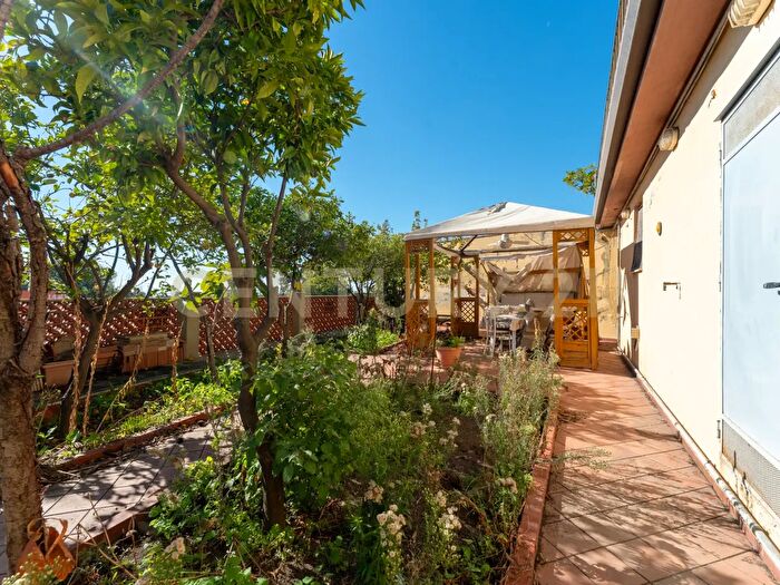 Casa bilocale in vendita in Via Scala di Betta, SantAgata Li Battiati