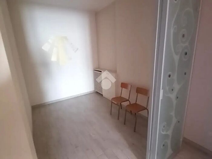 Appartamento con 5 locali in affitto in Via Antonio Carpenè, Roma