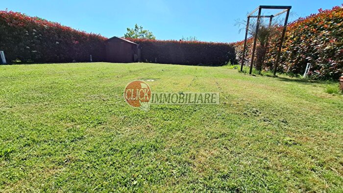 Casa con 6 locali in vendita in Borgo San Lorenzo