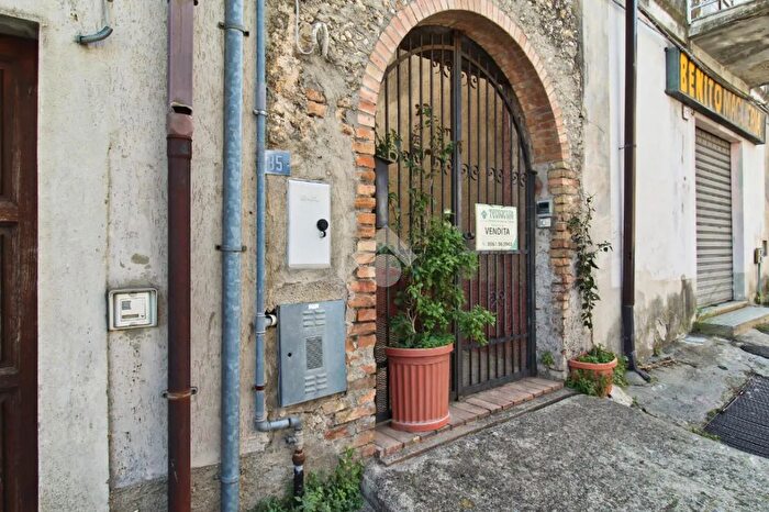 Casa con 5 locali in vendita in Strada Statale, Cropani