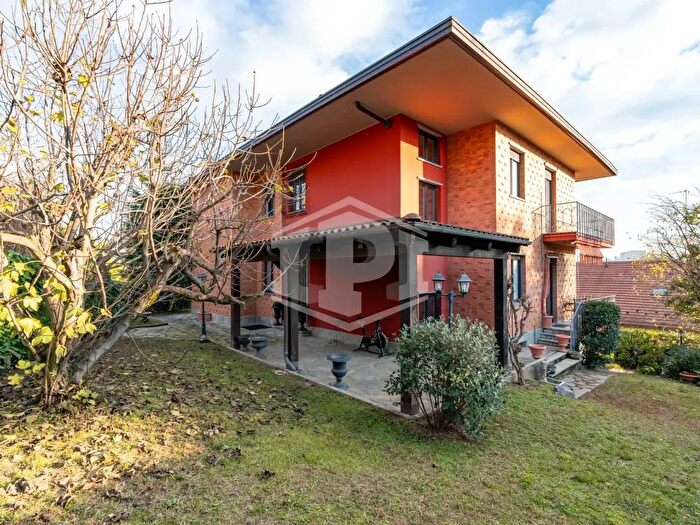 Appartamento con 5 locali in vendita in Via Bessaneisa, Rivoli