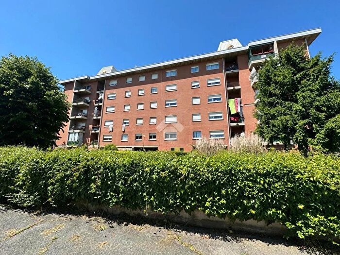 Appartamento con 5 locali in vendita in Via Podgora, Pinerolo