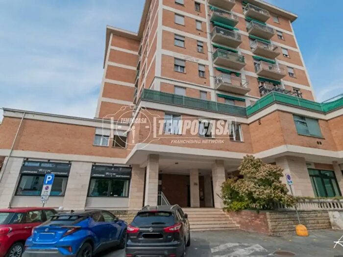 Appartamento trilocale in vendita in Via IV Novembre, Soliera