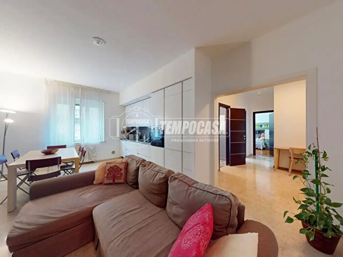 Appartamento quadrilocale in vendita in Via Venini Giulio E Corrado, Milano