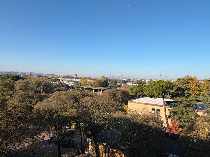 Appartamento bilocale in affitto in Viale Manfredo Fanti, Campo di Marte, Firenze