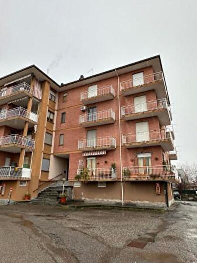 Appartamento quadrilocale in vendita in Via Biella, Brusnengo