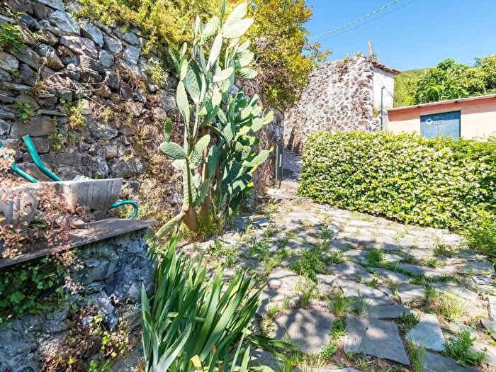 Appartamento trilocale in vendita in Località San Giorgio, Bonassola