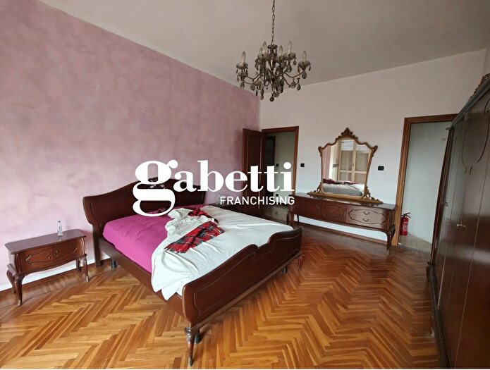 Appartamento quadrilocale in vendita in Corso Felice Cavallotti, Asti