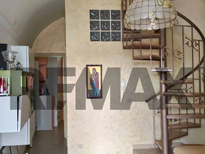 Casa con 6 locali in vendita in Via Ignazio Pagano, Monterosso Almo