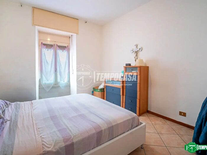 Appartamento bilocale in vendita in Via Giuseppe Garibaldi, Molteno