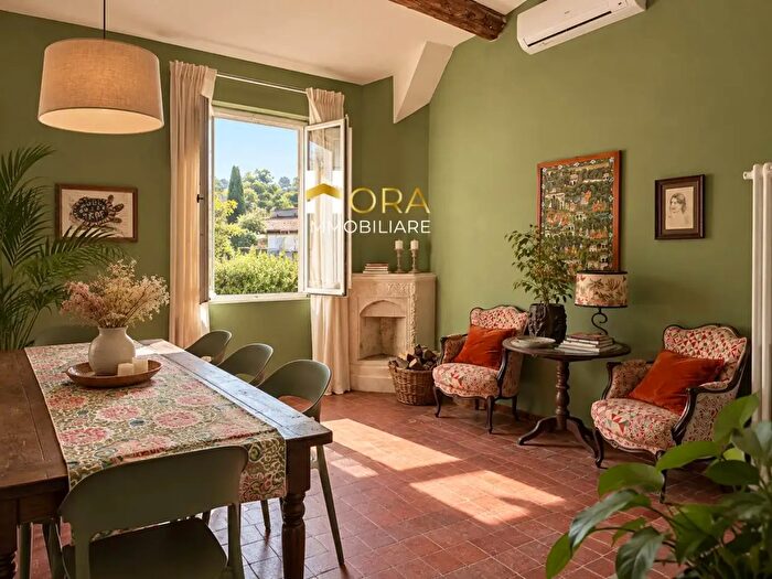 Appartamento con 5 locali in vendita in Via del Ronco, Firenze