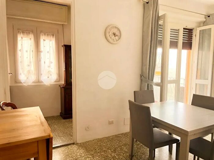 Appartamento trilocale in vendita in Via Mazzini, Gassino Torinese