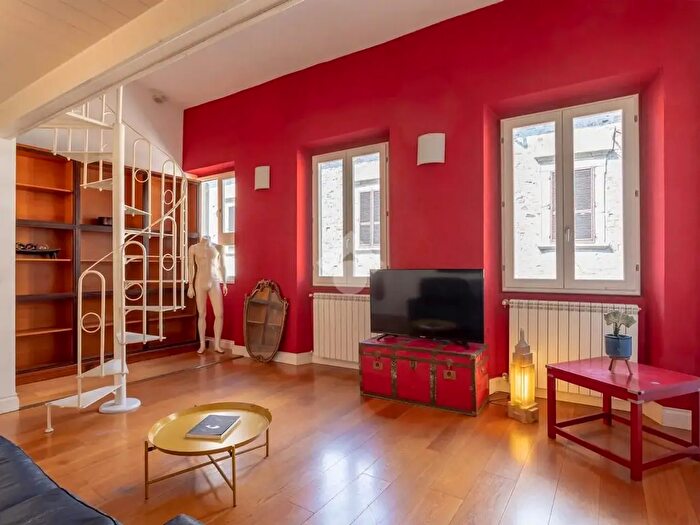 Appartamento con 6 locali in vendita in Appartamento Corso Tintori, Firenze