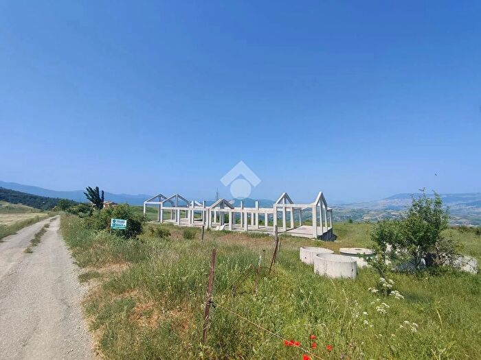 Casa quadrilocale in vendita in Via Tempa di Rifreddo, Pignola