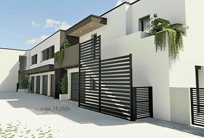 Appartamento quadrilocale in vendita in Via San Pio X a, Castelfranco Veneto