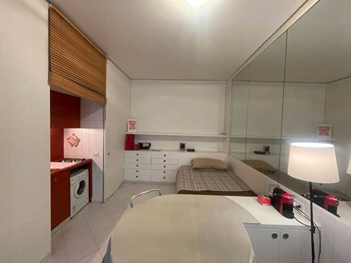 Appartamento monolocale in affitto in Via Correggio, Amendola Buonarroti, Milano