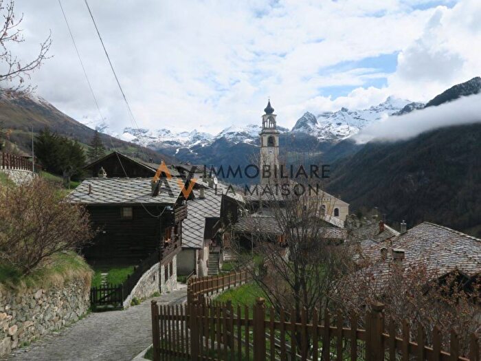 Appartamento bilocale in affitto in Strada Crousc de Goil, Antagnod, Ayas