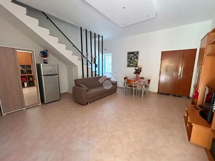 Appartamento bilocale in vendita in Via Trieste, Pomigliano DArco