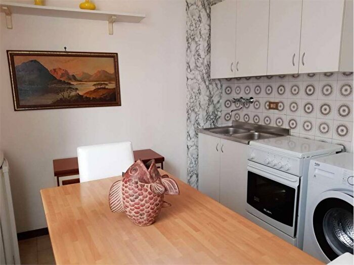 Appartamento bilocale in affitto in Via C Battisti, Santa Sofia Altinate, Padova