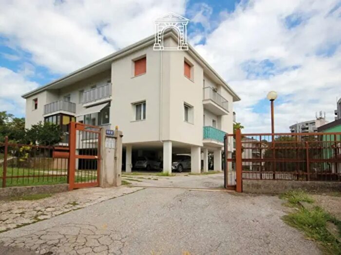 Appartamento bilocale in vendita in Via del Ponticello, Trieste
