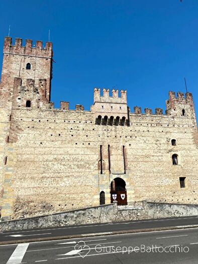 Appartamento quadrilocale in vendita in Viale Stazione, Marostica
