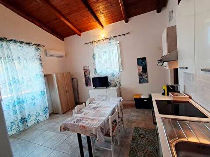 Appartamento bilocale in affitto in Strada Ognina No Number, Arenella, Siracusa