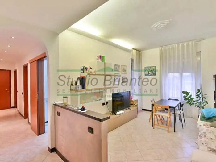 Appartamento bilocale in vendita in Via Galileo Ferraris, Lissone