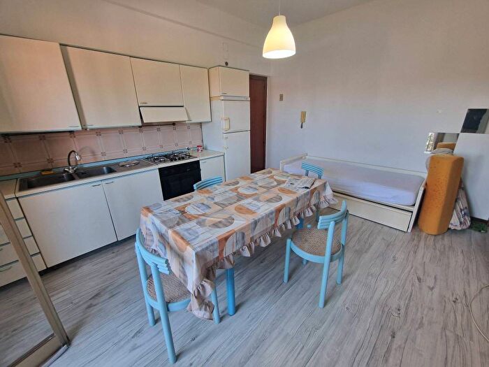 Appartamento bilocale in affitto in Via Marco Polo, Centro, Riposto