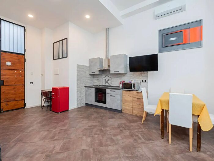 Appartamento monolocale in affitto in Via Pompeo Cambiasi, Milano