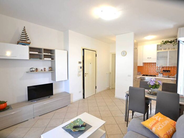 Appartamento trilocale in affitto in Viale Giovanni Boccaccio, Alba Mare, Riccione