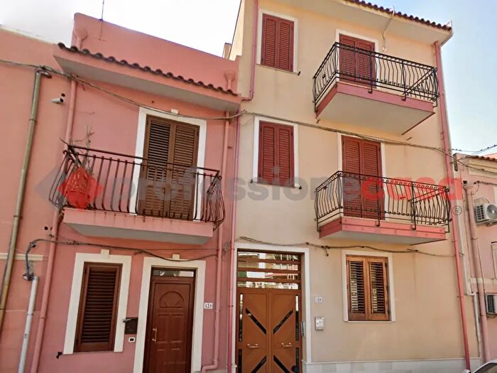 Appartamento quadrilocale in affitto in Via Grotta Polifemo, Milazzo